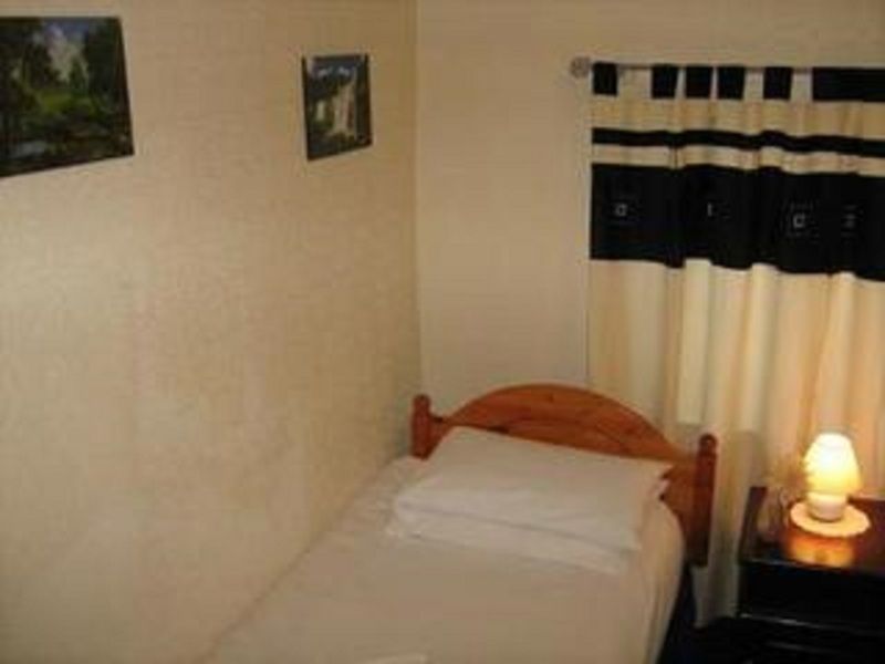 Appartamento Bridge House Tullamore Esterno foto